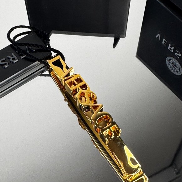 Versace Tribute Hair Clip - Picture 8 of 13